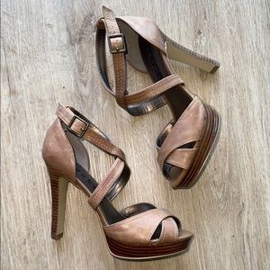 Moda Tan Women's Heels